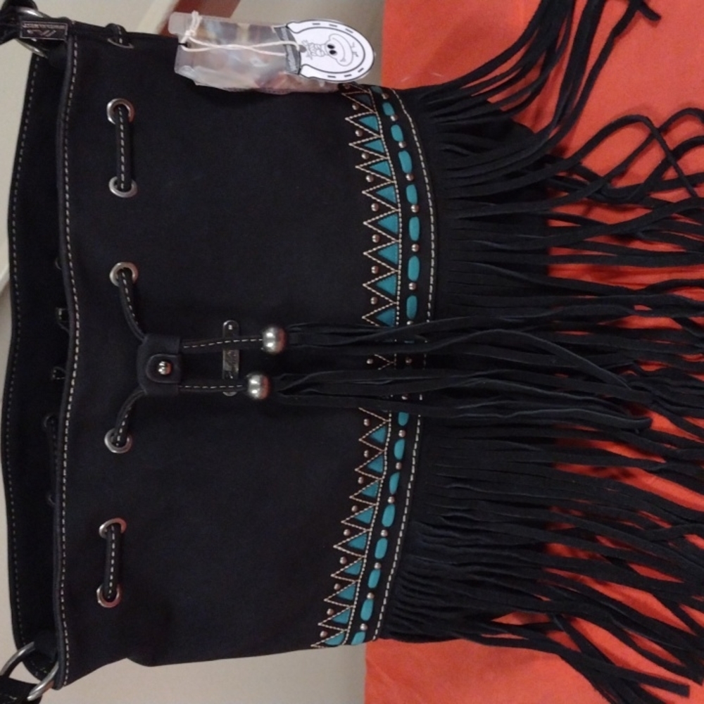NWT Montana West Drawstring Fringe Hobo shoulder bag - Picture 2 of 7